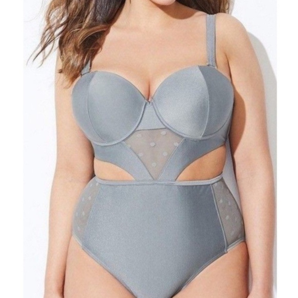 Gabifresh X Swimsuits for All, Gravitron 16 DD NWT